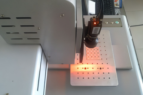 视觉引导点胶机.png 视觉引导点胶机.png